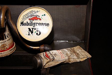 MOBILGREASE No.5 - click to enlarge